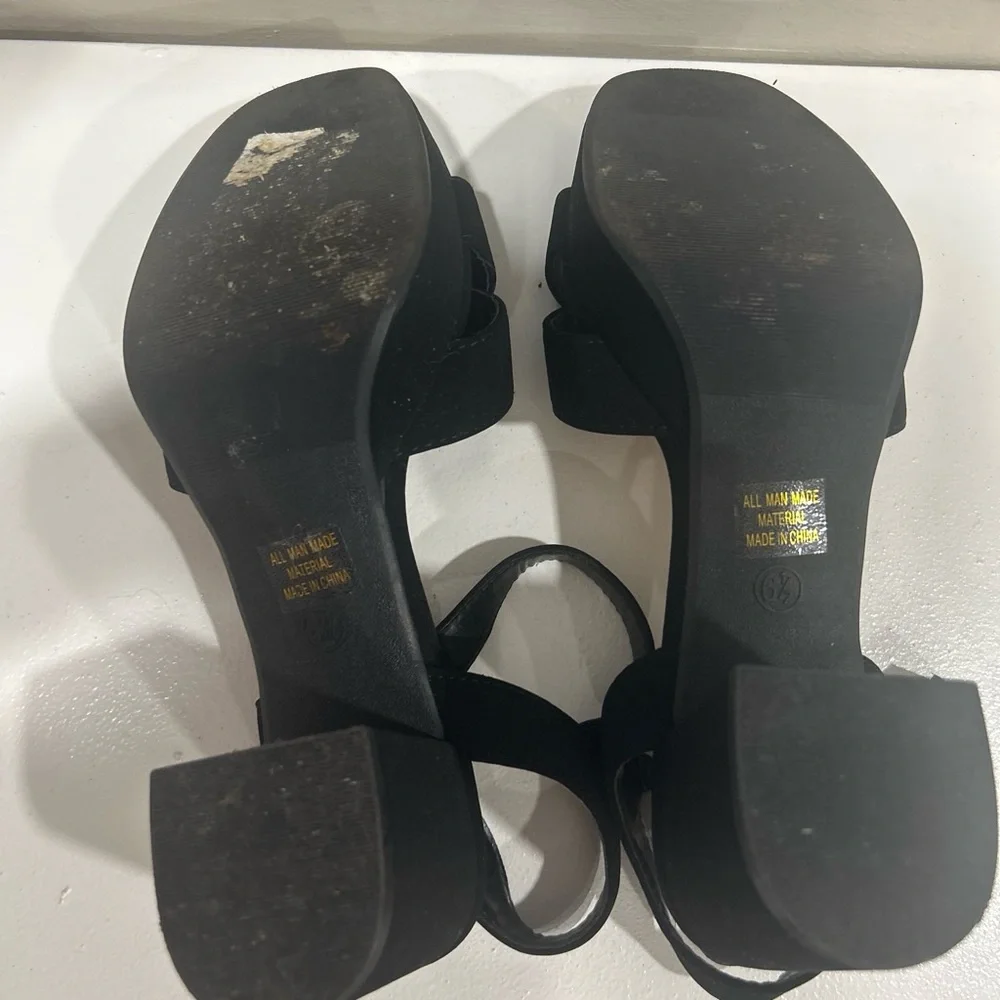 Soda Black Crisscross Platform Ankle-Strap Sandals